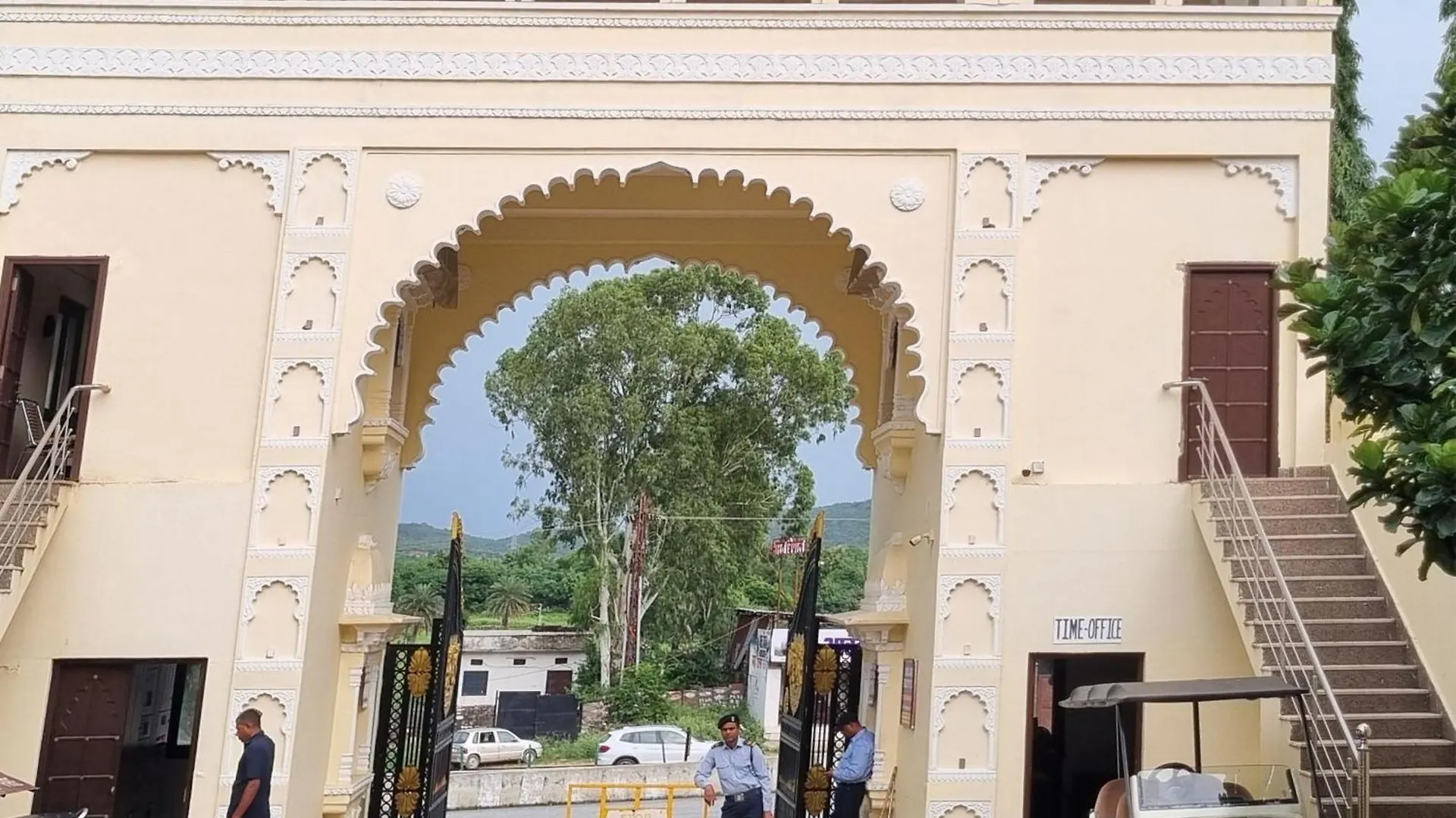 Labh Garh Palace Resort & Spa Udaipur Hotel