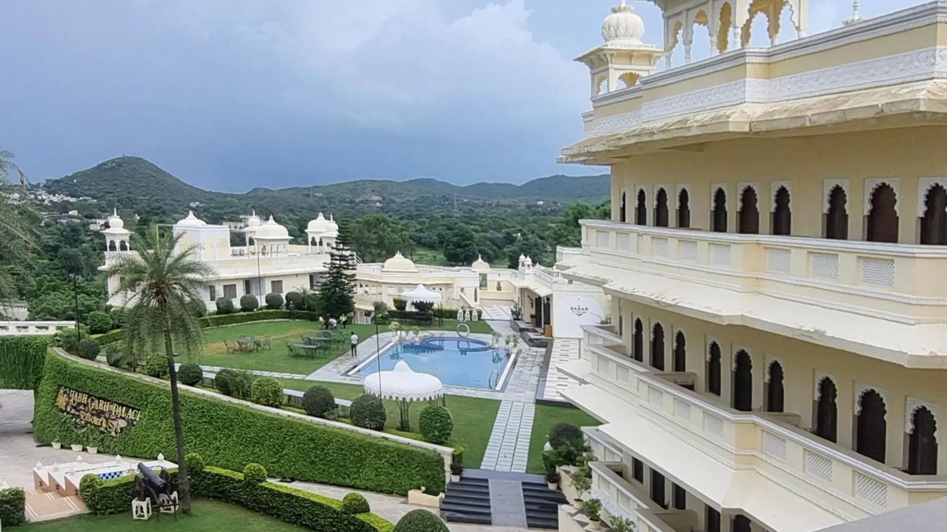 Hotel Labh Garh Palace Resort & Spa Udaipur